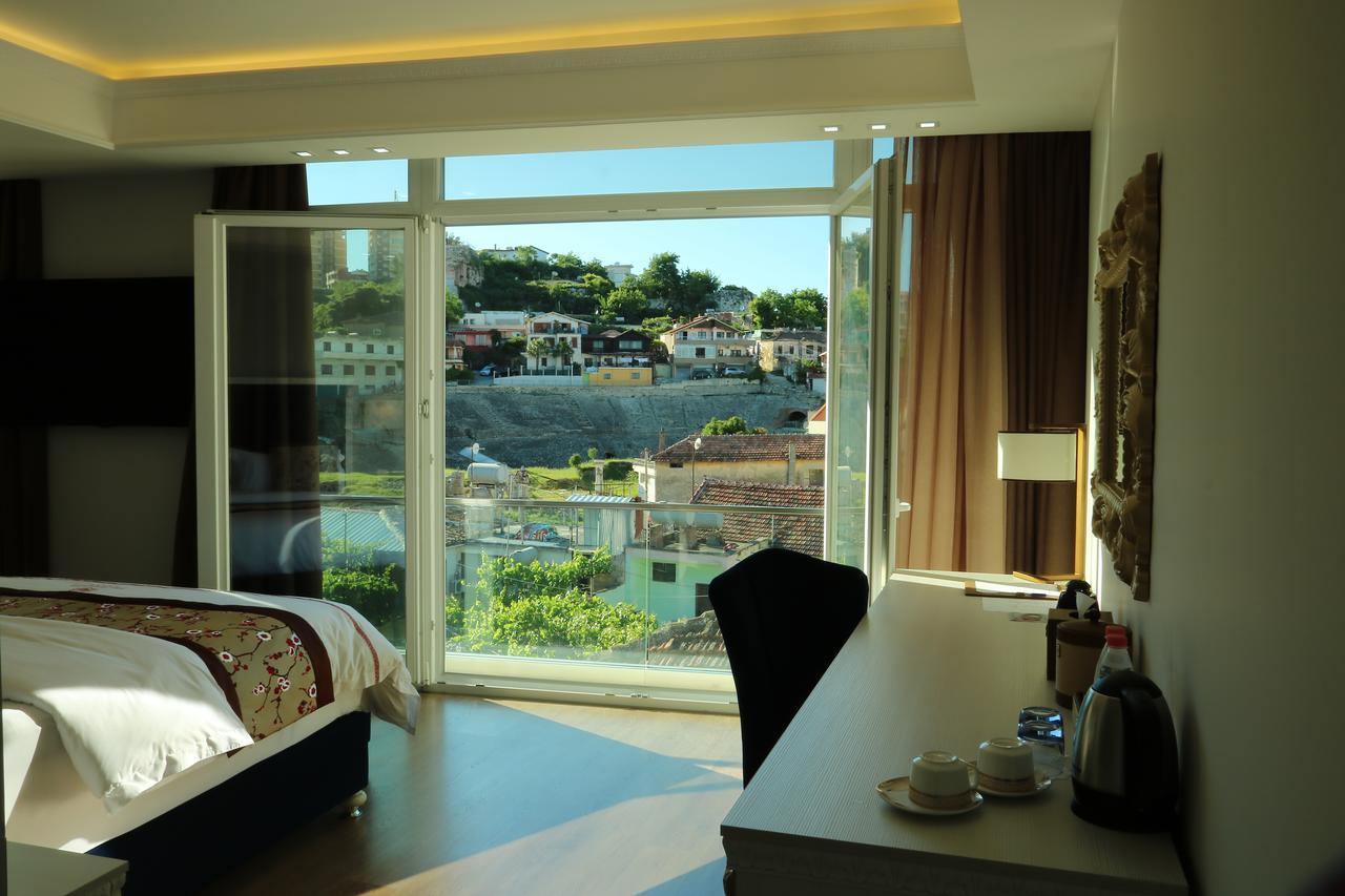 Suite City View