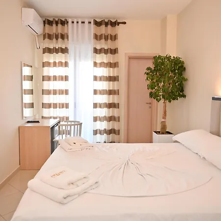 Hotel Zanzi-2